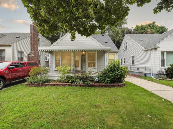 24900 Notre Dame St, Dearborn, MI 48124