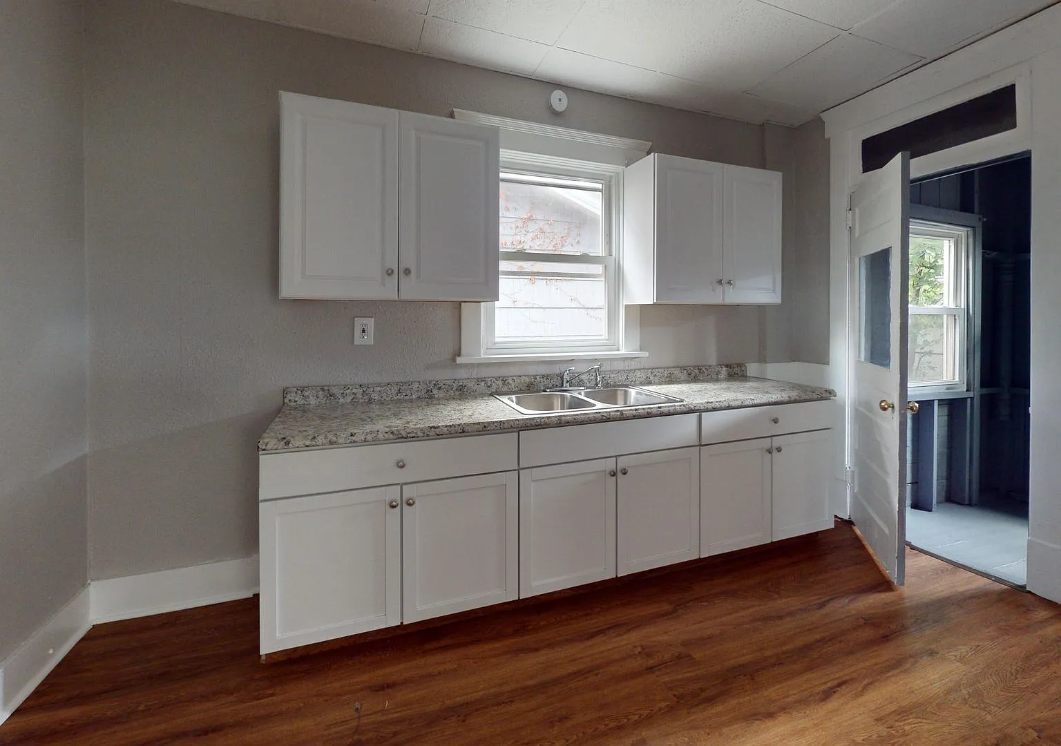 Canton 3 Bedroom - Single Family Home — Photo 3