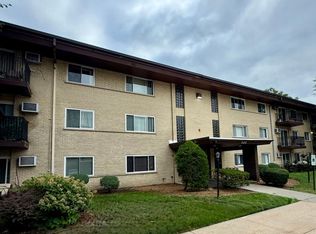 505 S Cleveland Ave APT 207, Arlington Heights, IL 60005