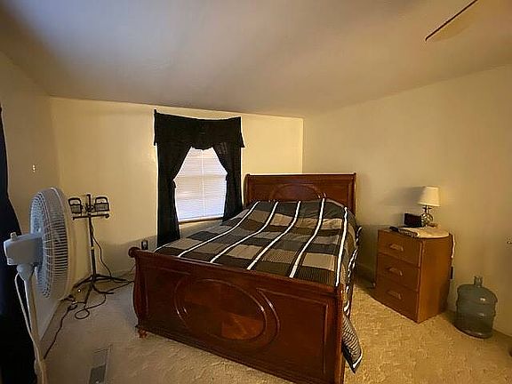 5th image of 131 Lakeview Dr