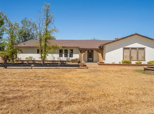 25011 N Fuhrman Rd, Acampo, CA 95220
