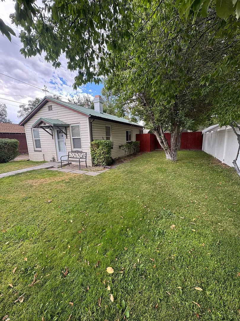 Cute 1 bed/1 bath home in Elko — Photo 2