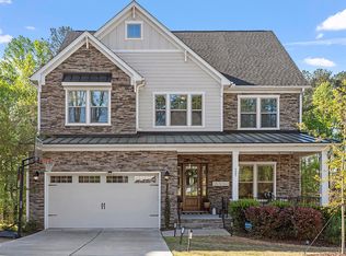 525 Parkhurst Pl, Cary, NC 27519