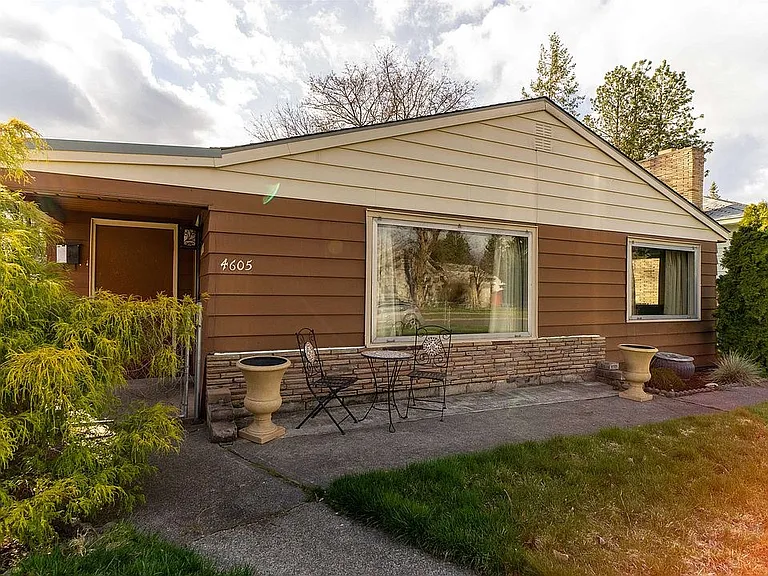 4605 N Rustle St — Photo 1
