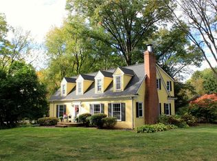 450 Somerset Rd, Akron, OH 44313