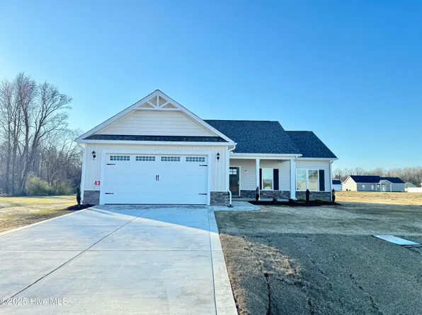 107 Dunbar Hill Drive, Fremont, NC 27830
