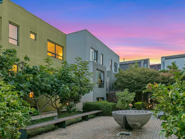 205 Palisade Dr, Oakland, CA 94607