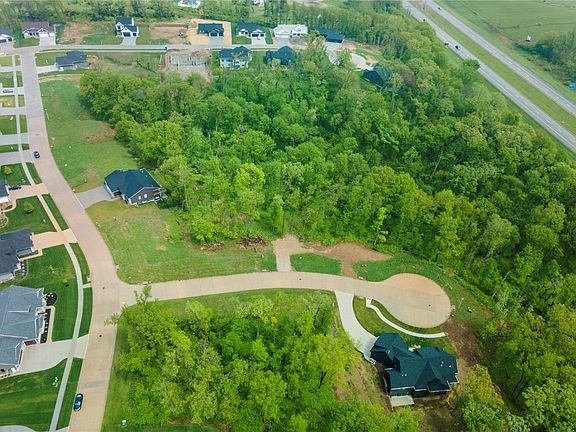 2nd image of 3054 Forrest Hill Ct
