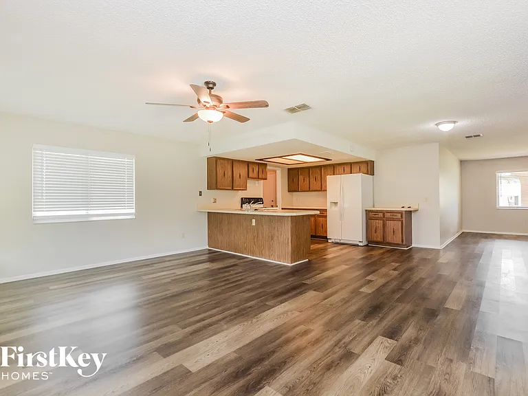 3314 Calcutta Ave — Photo 4