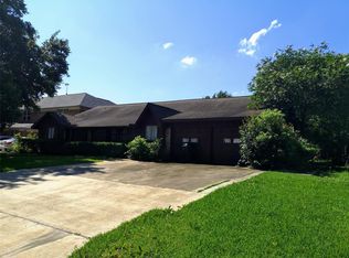 4403 Woodvalley Dr, Houston, TX 77096