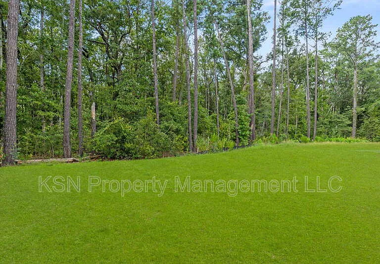 129 Azure Dr — Photo 41