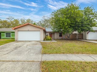207 Bayside Blvd, Oldsmar, FL 34677