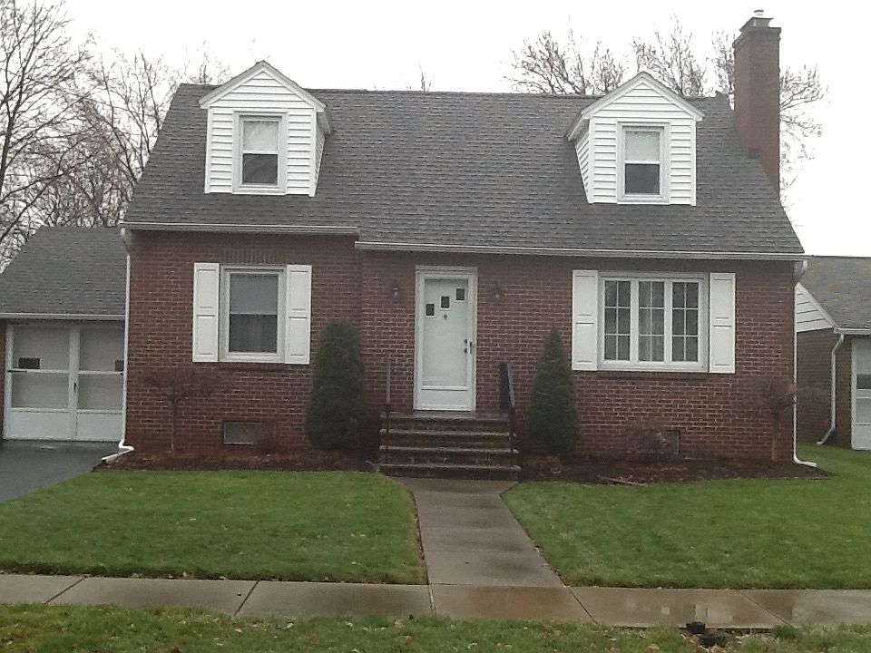 1st image of 528 Orwood Pl