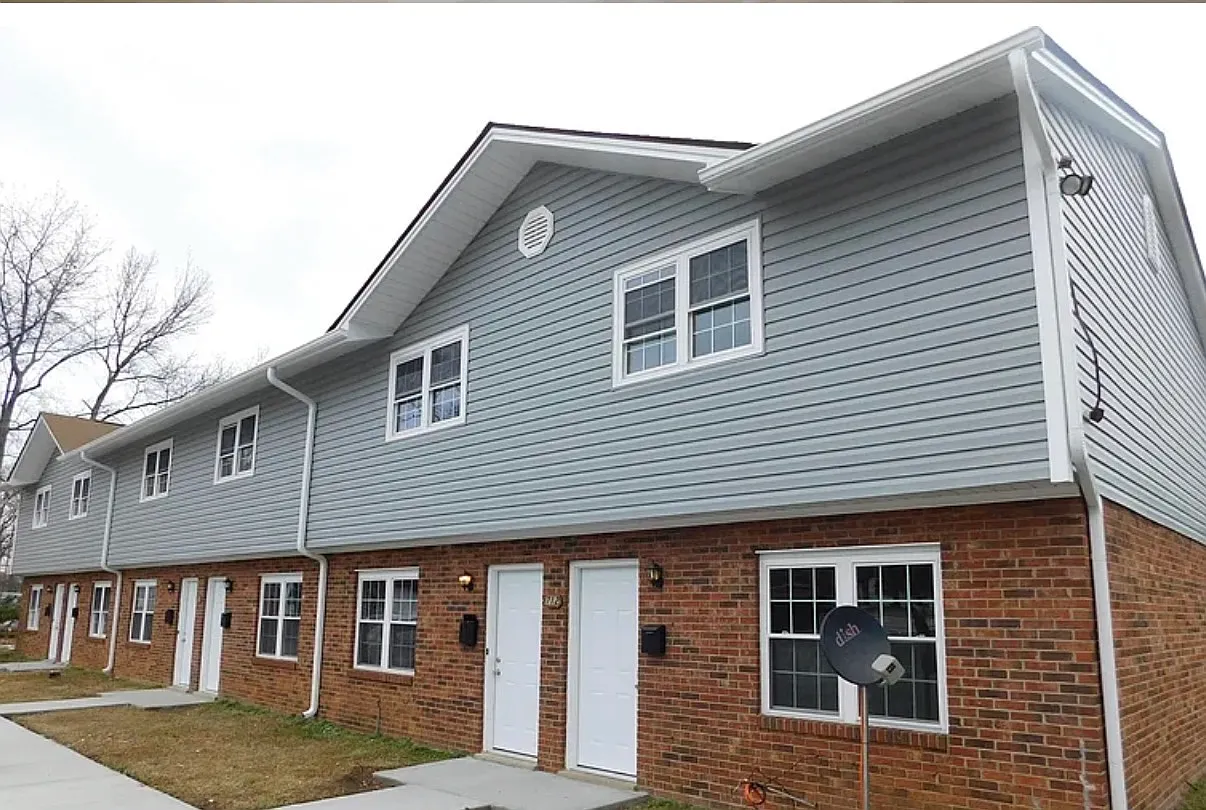 712 E McPherson Street - E — Photo 2