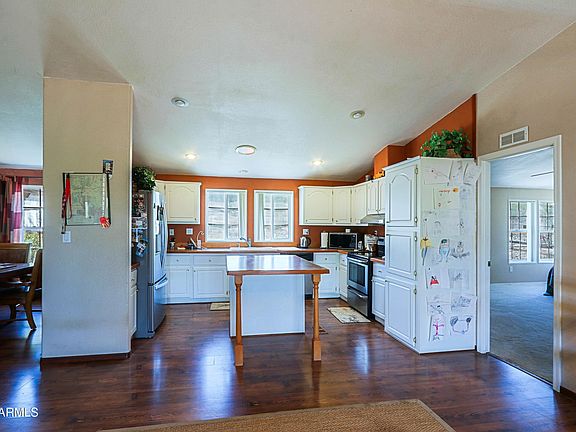 2nd image of 42721 N 14 Street