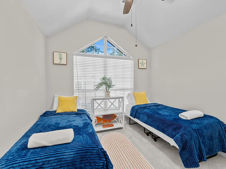 11350 Balcones Dr — Photo 87