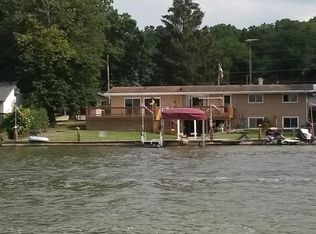 W3854 S Shore Dr, Lake Geneva, WI 53147