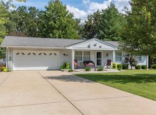 1426 Cedar Ln, Bismarck, MO 63624