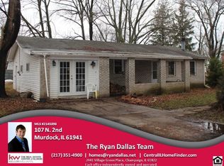 107 2nd St, Murdock, IL 61941