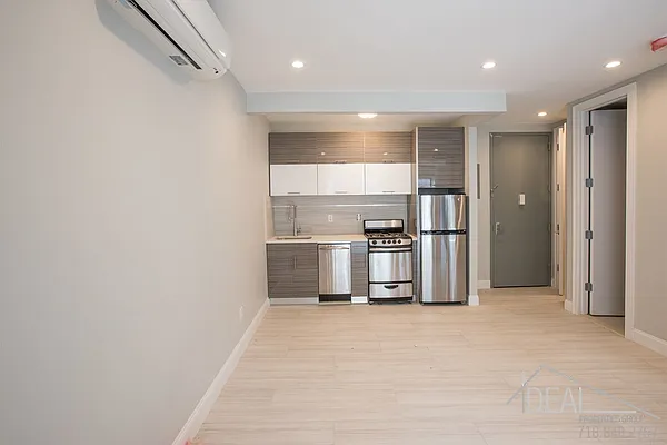 Rented by Ideal Properties Group | media 15