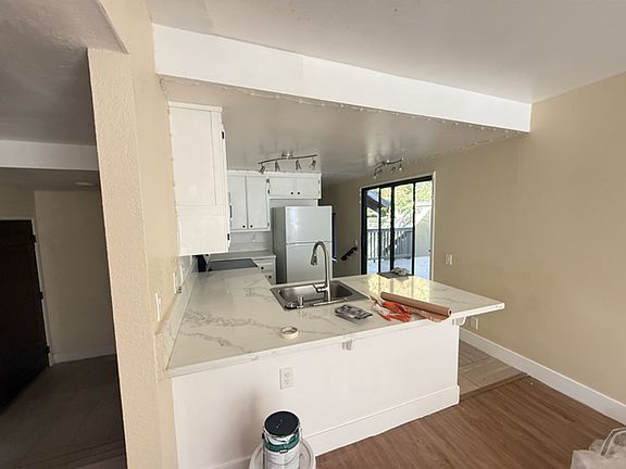 2nd image of 79 Footbridge Pl