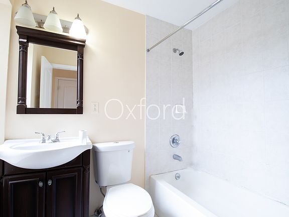 5th image of 248 Hancock St APT 5R