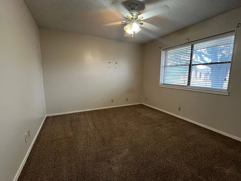 3834 Lake Ridge Dr — Photo 12