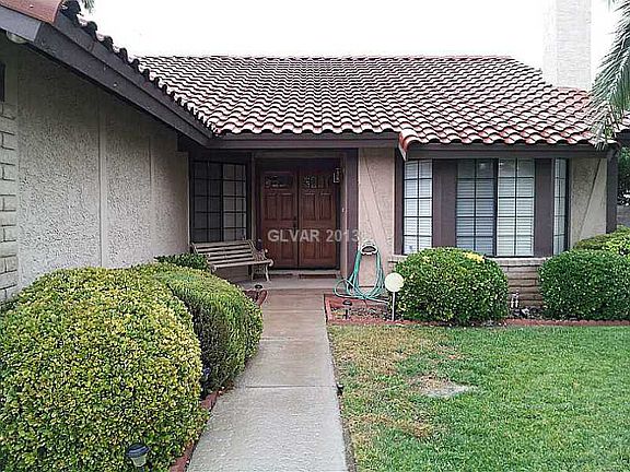 5th image of 5584 Palm St
