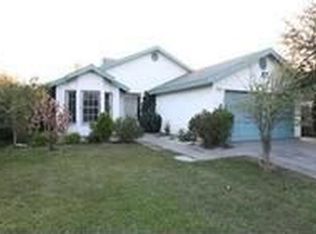 1467 Kime Ct, Orange Cove, CA 93646