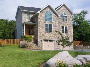 855 Neyland Dr, Harrisonburg, VA 22801