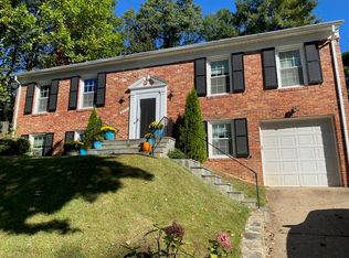 5117 Marlyn Dr, Bethesda, MD 20816