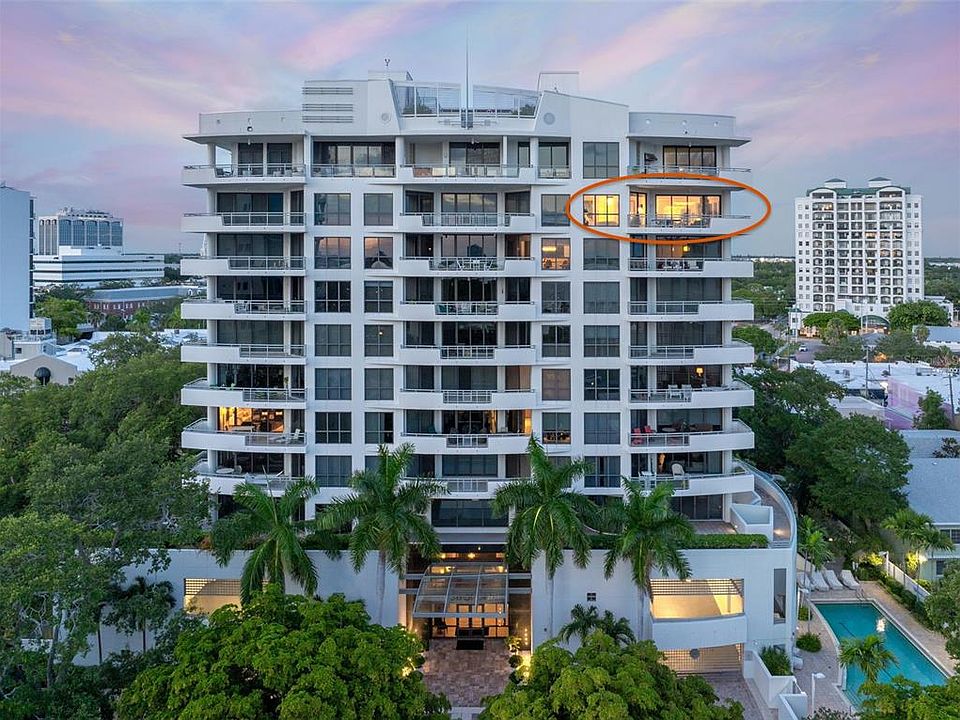 1st image of 401 S PALM AVENUE #1003