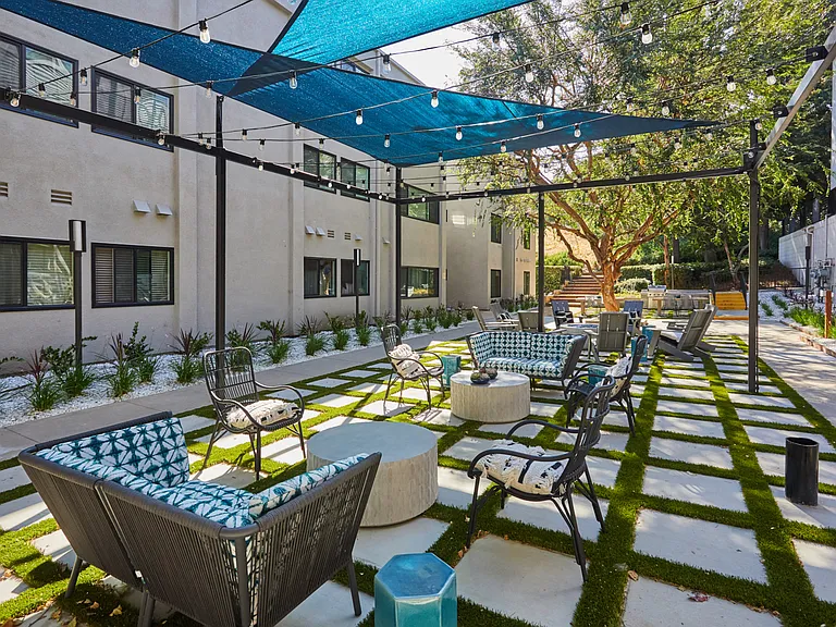 Outdoor Lounge