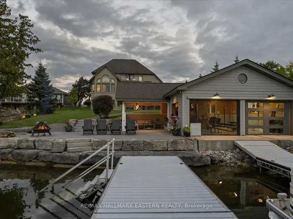 2112 Truman Dr, Selwyn, ON K0L 2H0