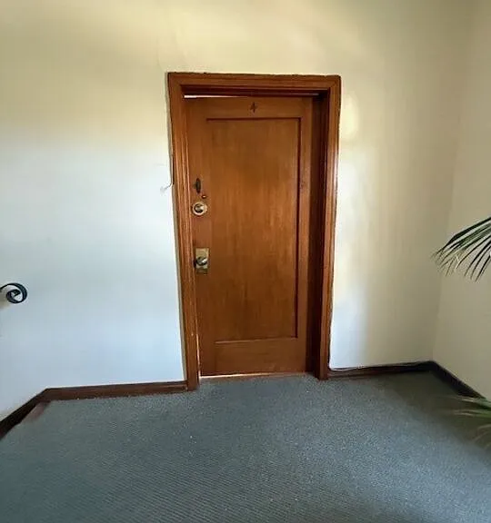 747 S Mansfield Ave #4 — Photo 20