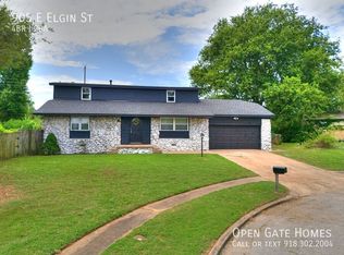 905 E Elgin St, Broken Arrow, OK 74012
