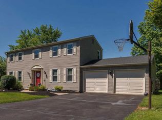 487 Old Mill Dr, Langhorne, PA 19047