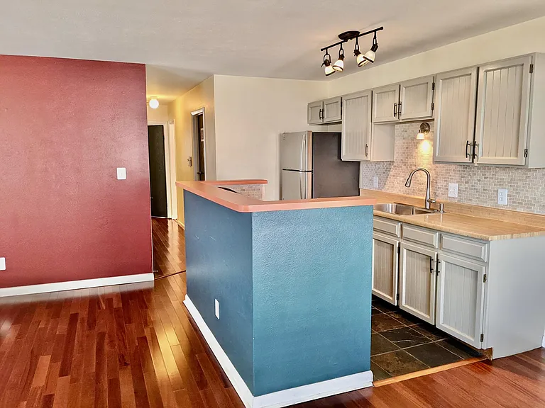 3740 Iris Ave #D — Photo 9