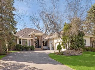 9250 Breckenridge Ln, Eden Prairie, MN 55347