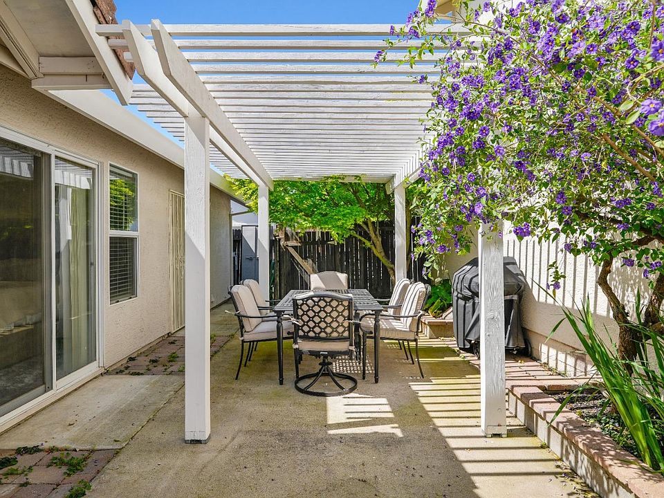1st image of 3113 Calypso Ln