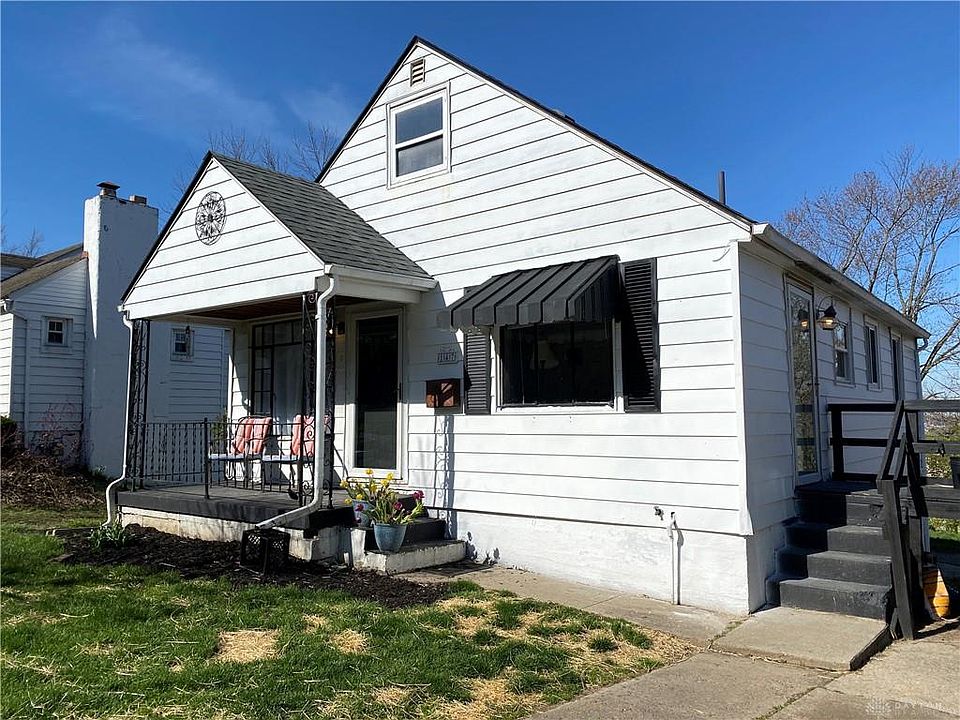 1st image of 147 N Cherrywood Ave