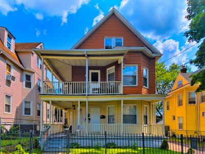 33-35 Adelaide Street, Hartford, CT, 06114