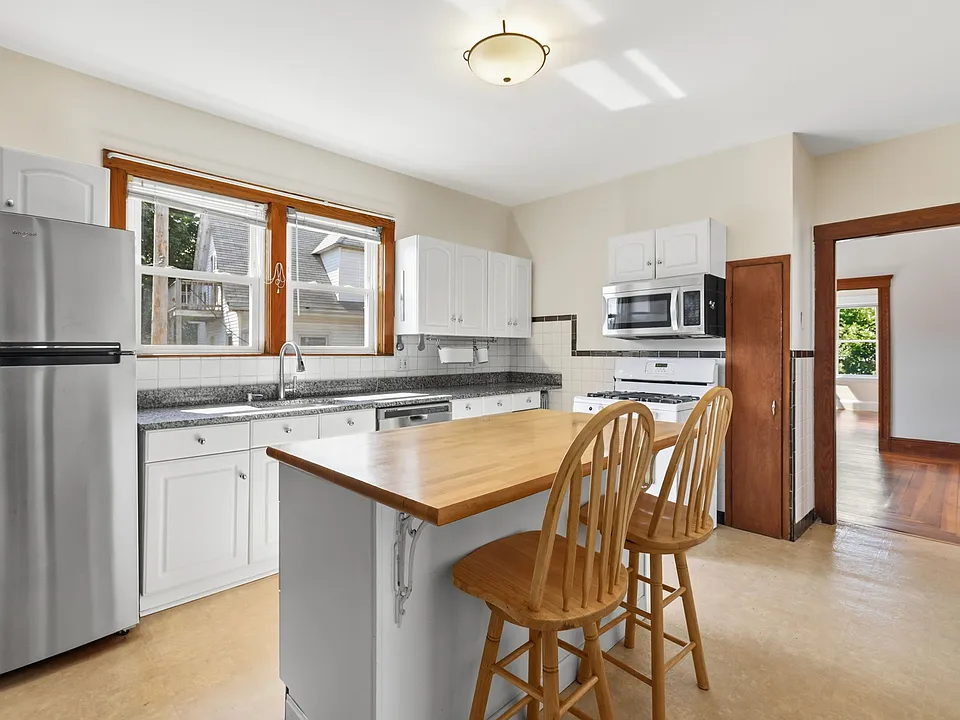 266 Fellsway W #2