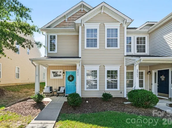 2259 Crosscut Dr, Charlotte, NC 28214