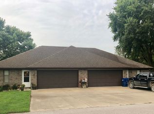 104 South St #A & B, Rogersville, MO 65742