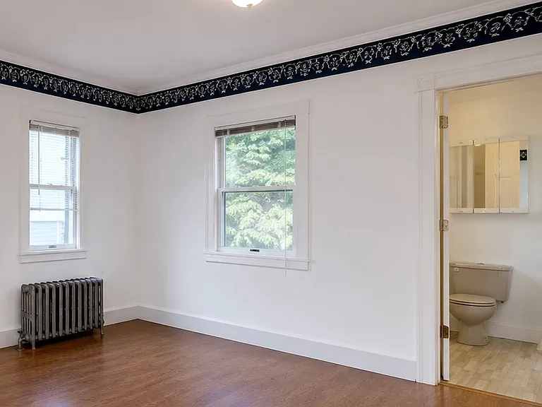 51 Park Ave #1 — Photo 4