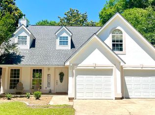 3309 N 2nd St, Ocean Springs, MS 39564