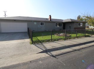 112 8th St, Clovis, CA