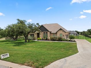705 Spicewood Trails Dr, Spicewood, TX 78669