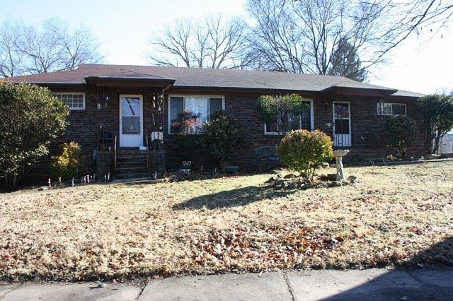 1st image of 3212 Whittle Springs Rd
